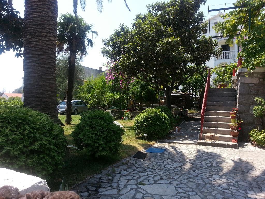 Villa Stone House In Buljarica à Petrovac Chambre photo