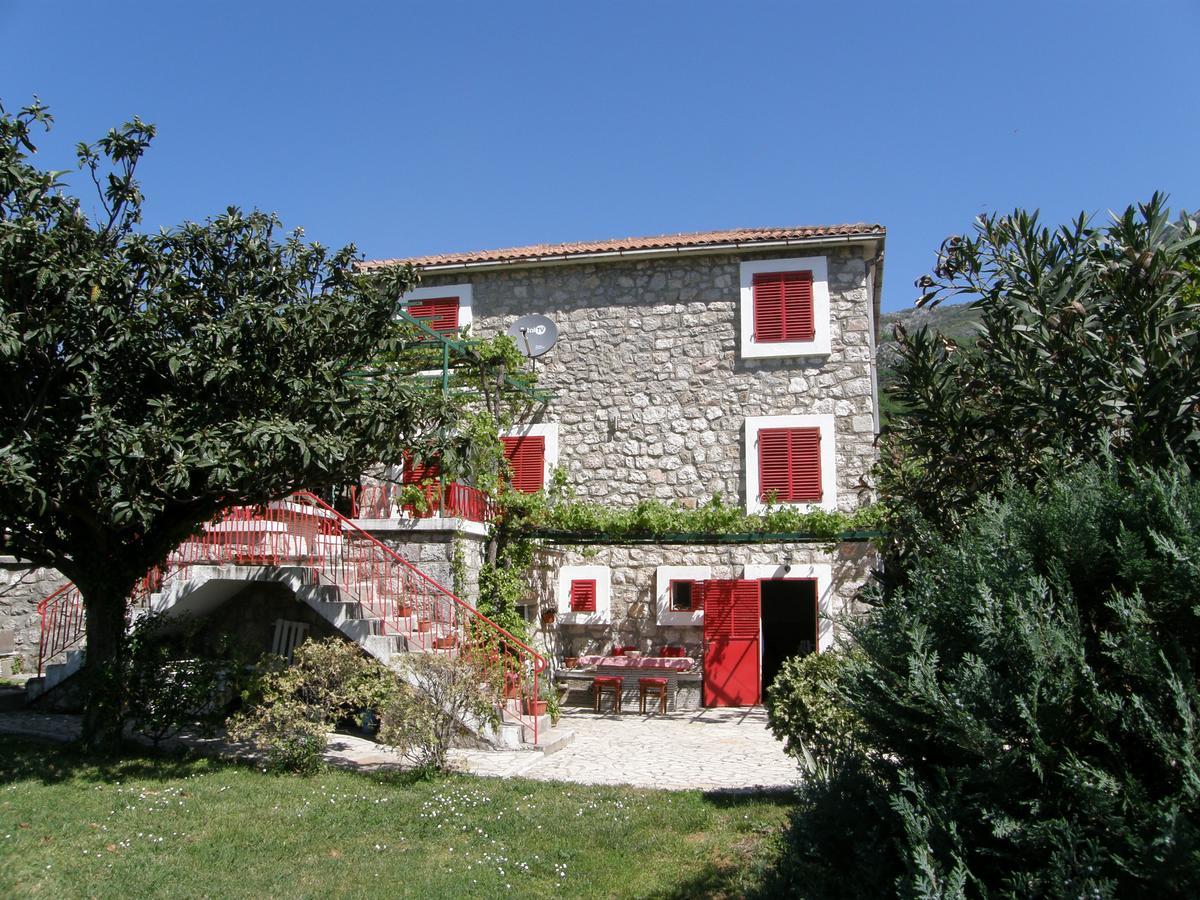 Villa Stone House In Buljarica à Petrovac Extérieur photo