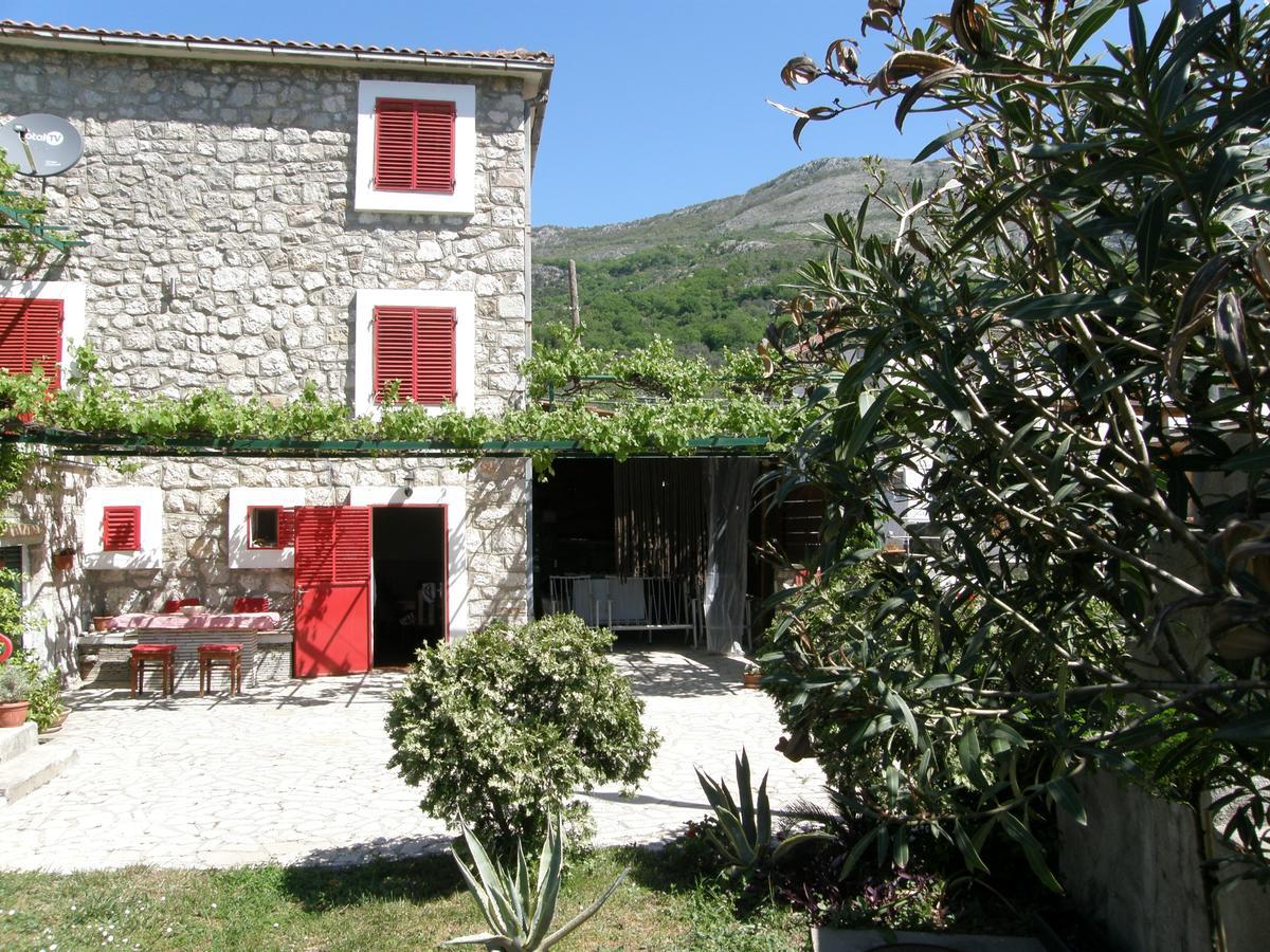 Villa Stone House In Buljarica à Petrovac Extérieur photo